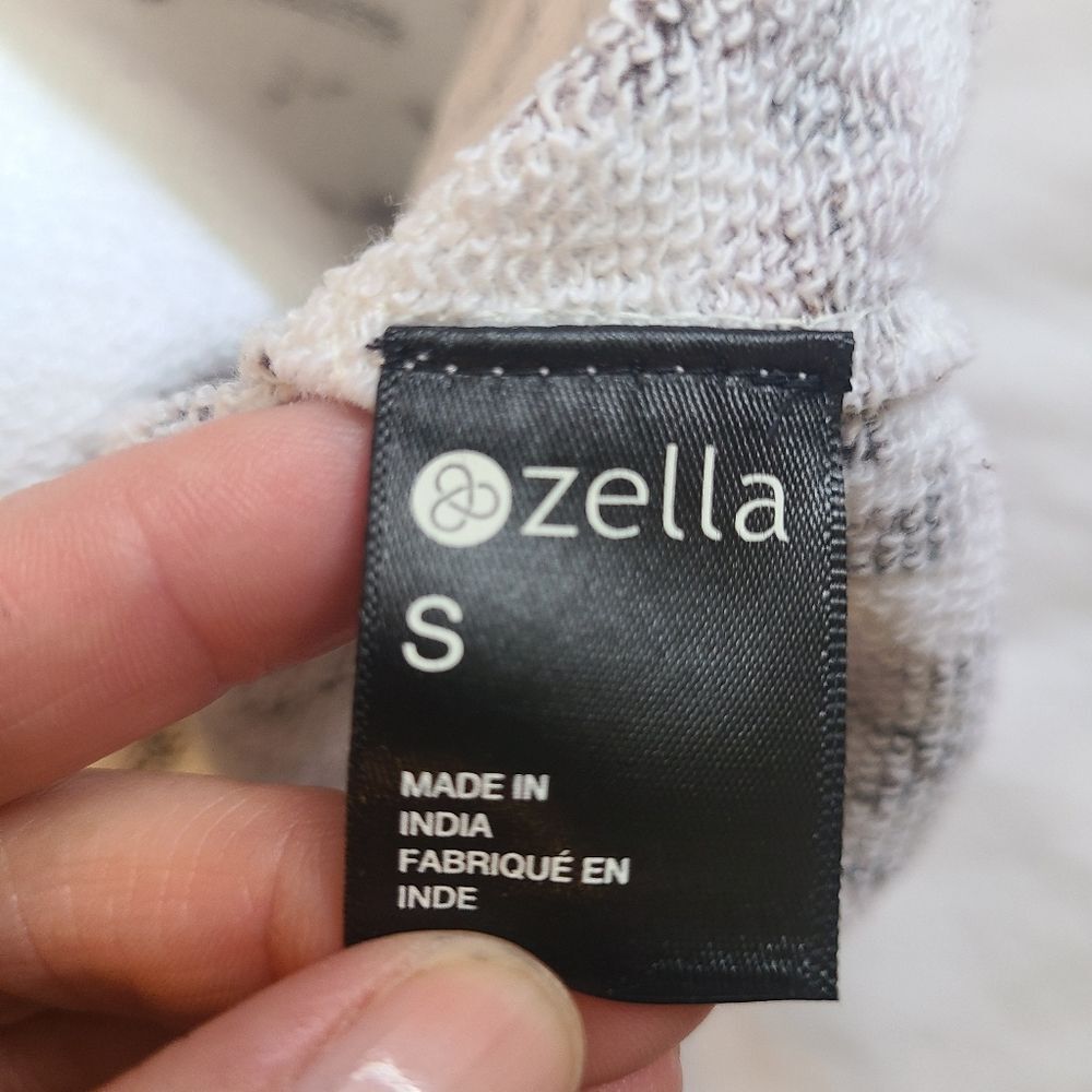 Zella NWT blurred inkprint sweatshirt size S - Picture 8 of 9